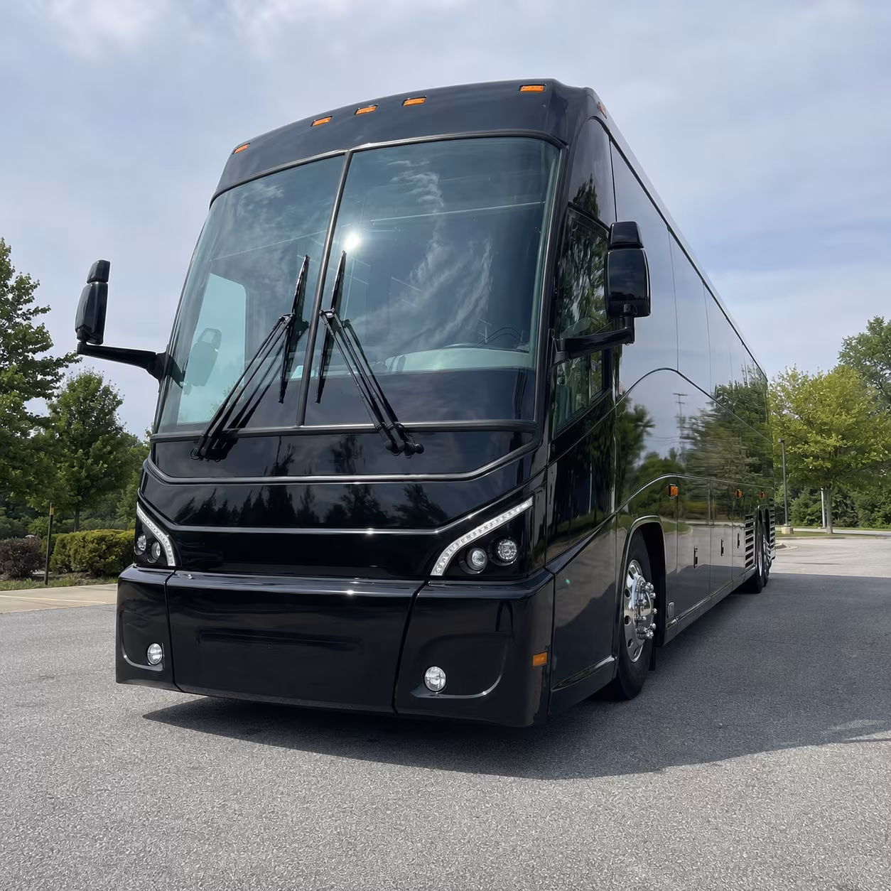 hospital shift shuttles and healthcare employee transportation in roswell