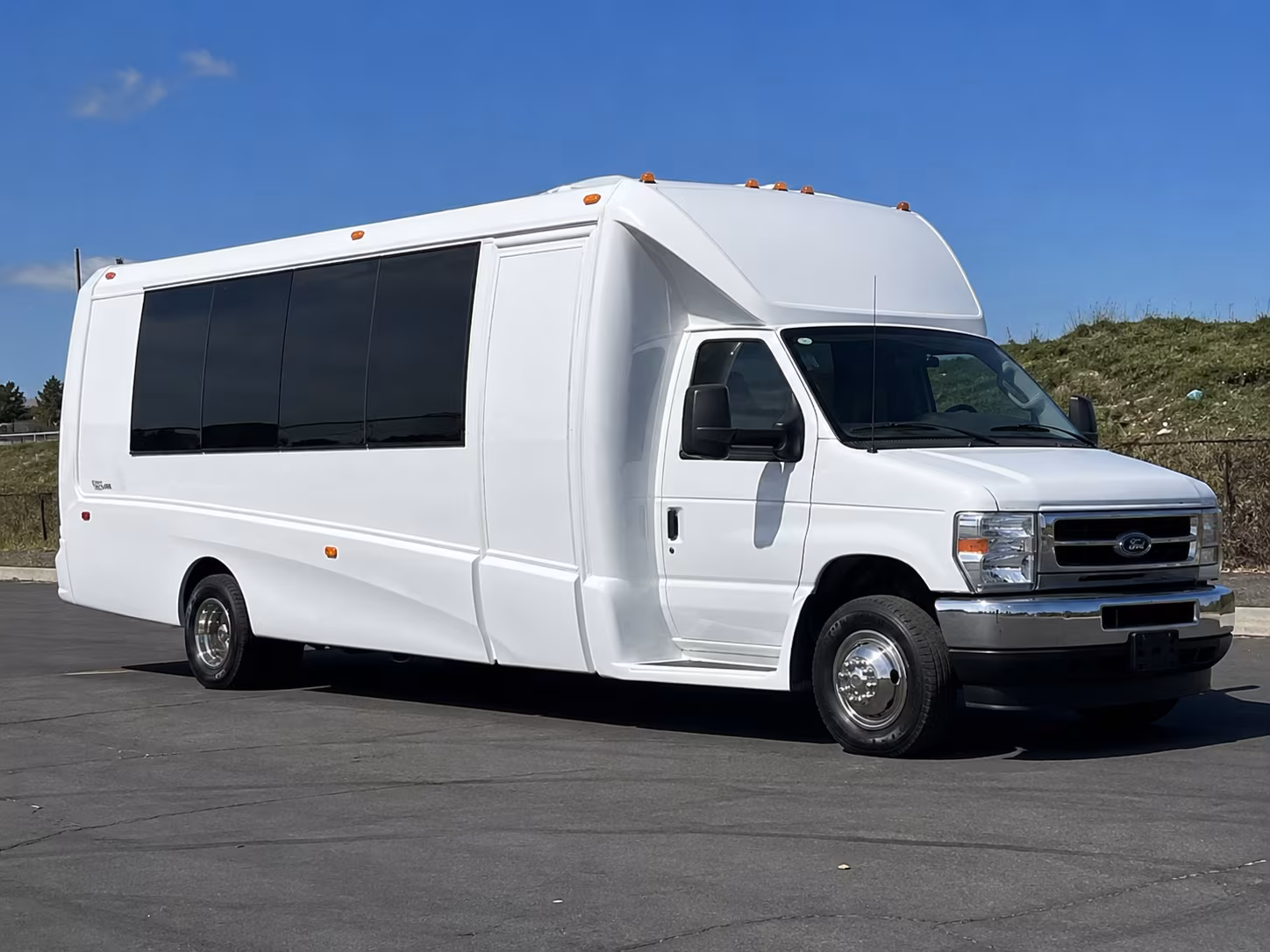 ready for prom lock in your party bus before every other group does