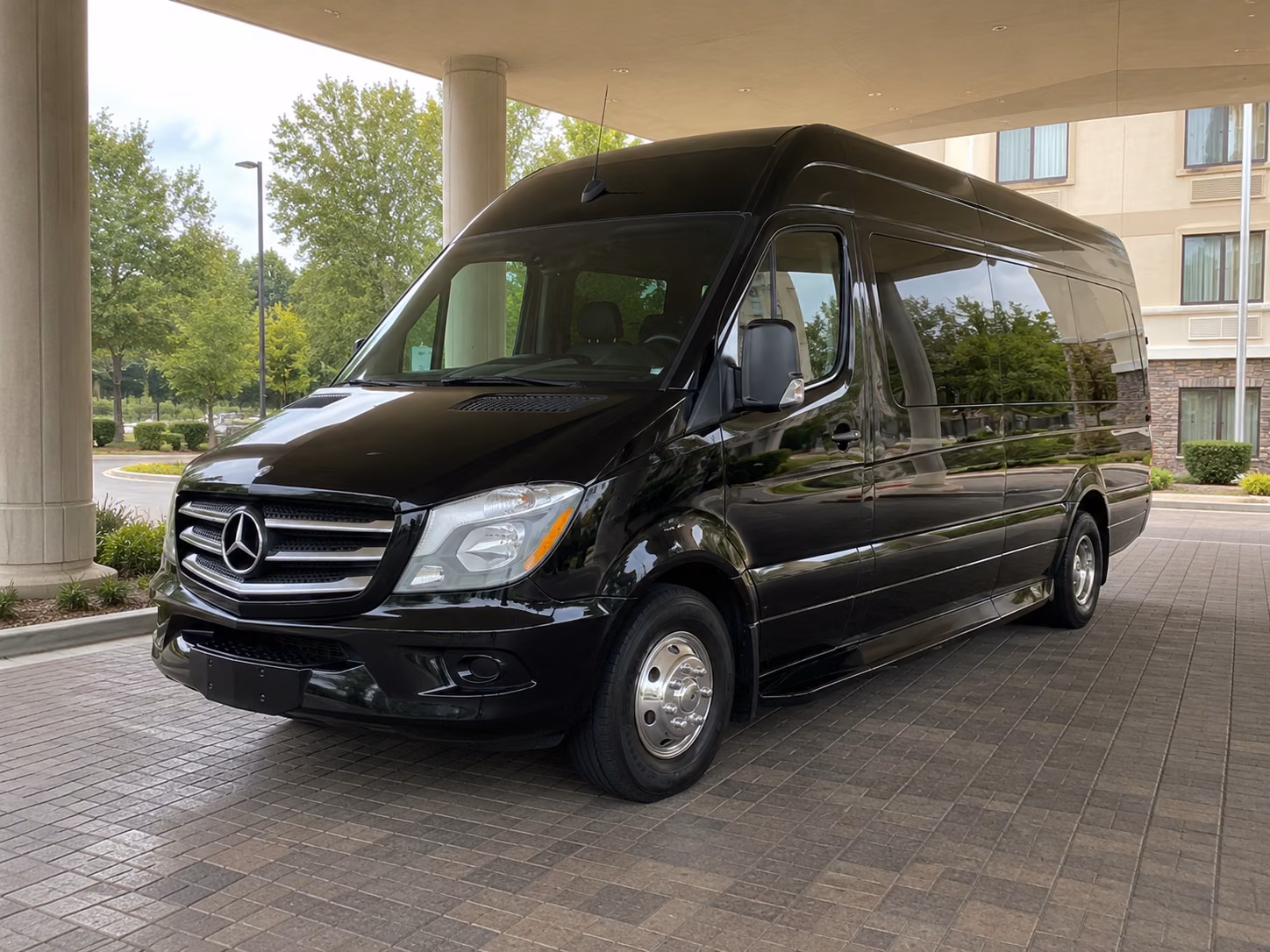 roswell sporting event transportation onboard seating