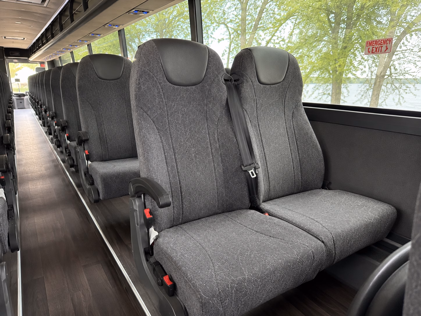 wedding shuttle loops from alpharetta hotels to roswell venues made easy